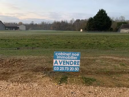 terrain constructible viabilisé à vendre