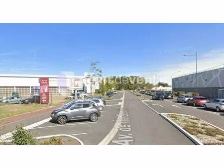 local commercial à vendre