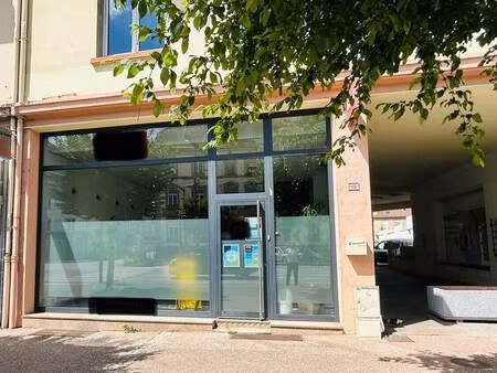 local commercial à vendre