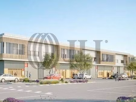 local d'activités à vendre