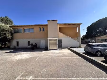 local commercial à louer