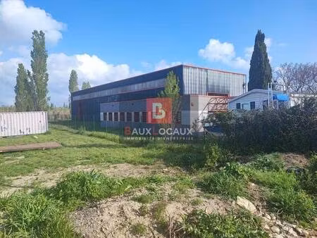 local d'activités à louer