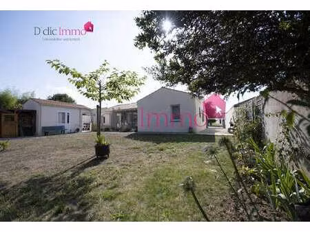 vente maison à soullans (85300) : à vendre / 108m² soullans