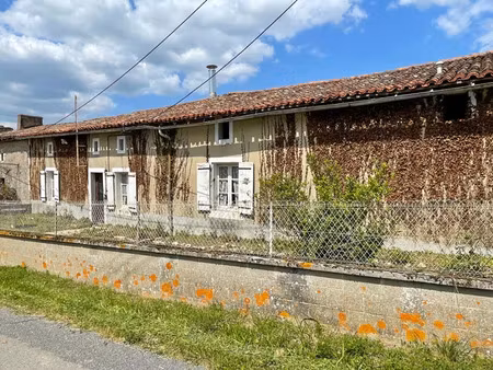 fermette 3 pièces 80 m² à vendre / acheter savigné 86400 ? | era immobilier