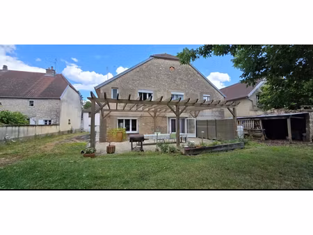 achat maison 5 pièces 236m²