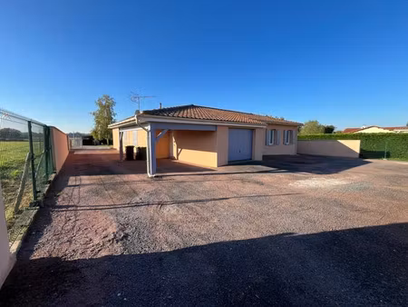 vente maison 6 pièces 141 m² à la rochefoucauld (16110)  312 000 €