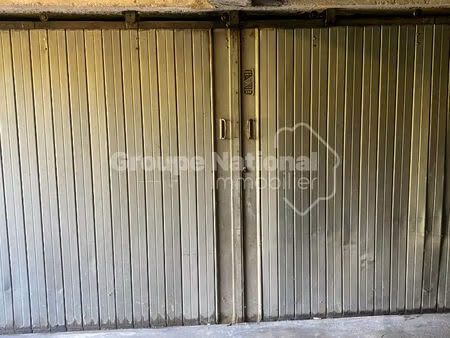 à louer / mandelieu la napoule /double garage à mandelieu /300€/mois