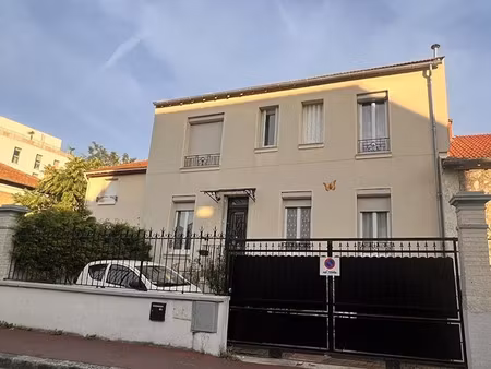 vente maison 6 pièces 150 m² à nanterre (92000)  760 000 €