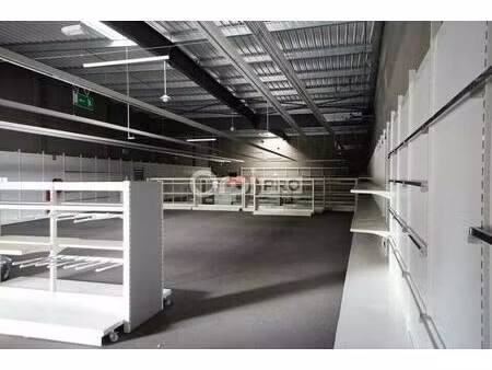 local commercial à louer