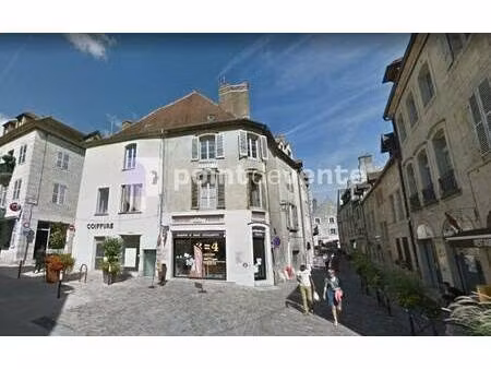 local commercial à louer