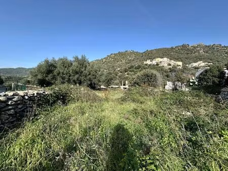 vente d'un terrain de 824 m² à calenzana