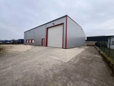 local commercial à louer