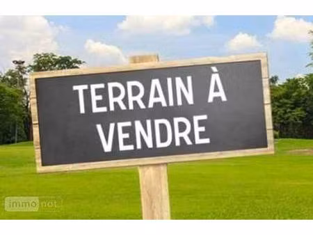 terrain constructible viabilisé à vendre