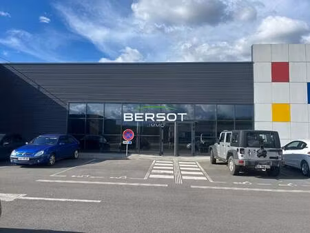 local commercial à louer