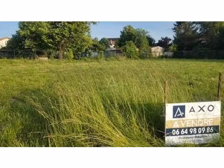 terrain constructible viabilisé à vendre