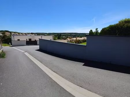 terrain constructible viabilisé à vendre