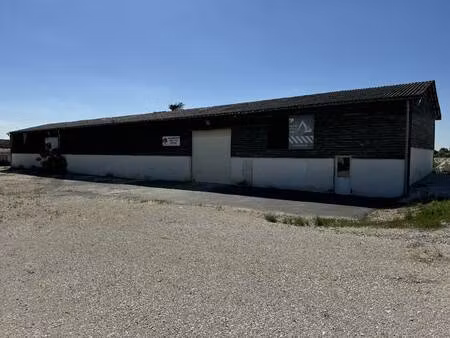 local commercial à vendre