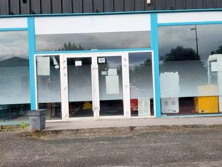 local commercial à vendre