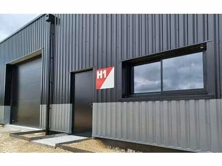 local d'activités à vendre