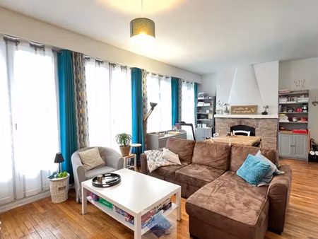 vente appartement 4 pièces 89 m² à abbeville (80100)  168 500 €