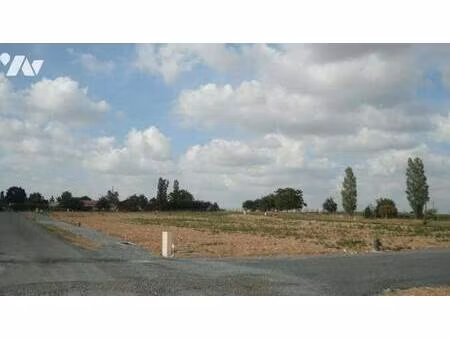 terrain constructible viabilisé à vendre