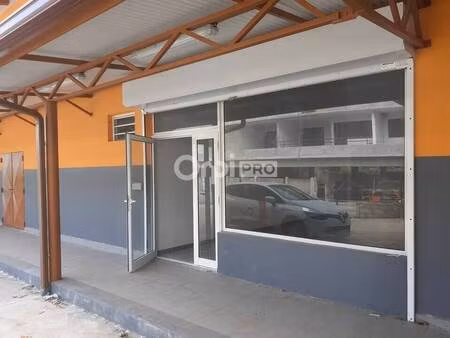 local commercial à louer