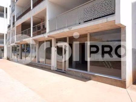 local commercial à vendre