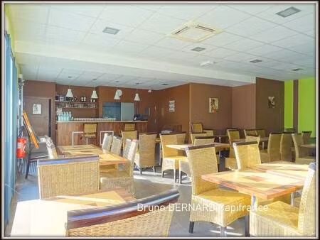 local commercial à louer