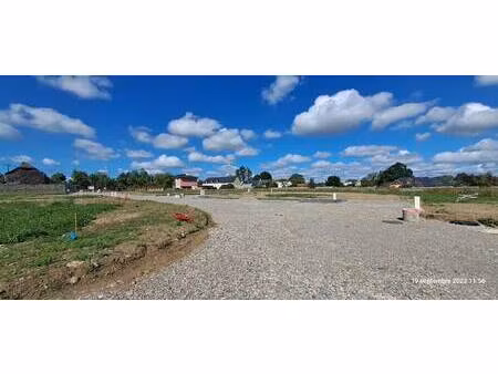 terrain constructible viabilisé à vendre