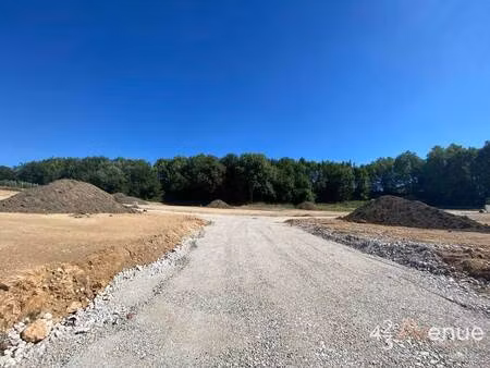 terrain constructible viabilisé à vendre