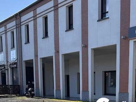 local d'activités à vendre