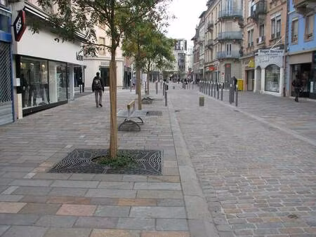 local commercial à louer