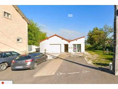 local commercial à louer