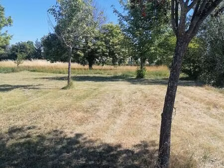 terrain constructible viabilisé à vendre