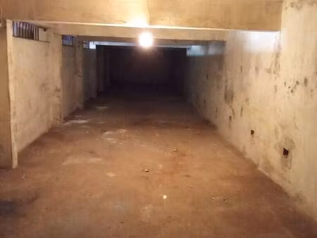 garage/stationnement à louer