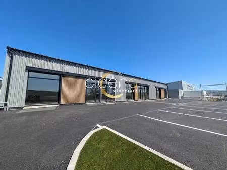 local commercial à louer