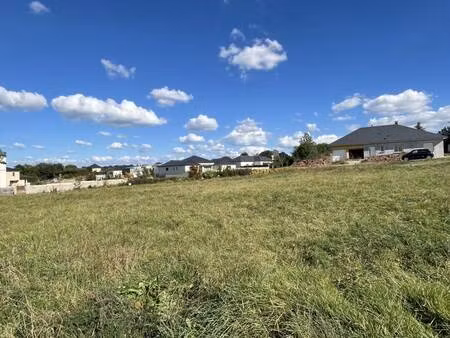 terrain constructible viabilisé à vendre