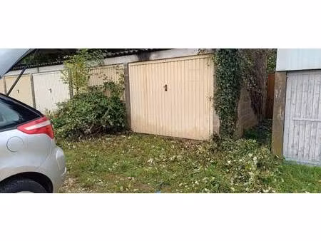parking à louer