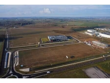 terrain constructible viabilisé à vendre