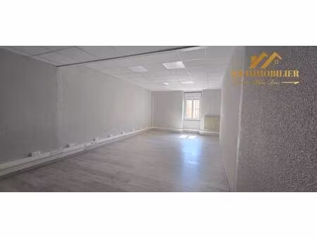 local commercial à louer