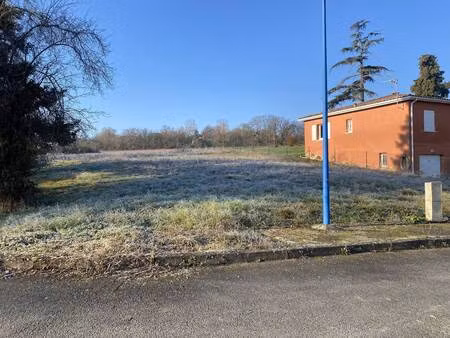 terrain constructible viabilisé à vendre