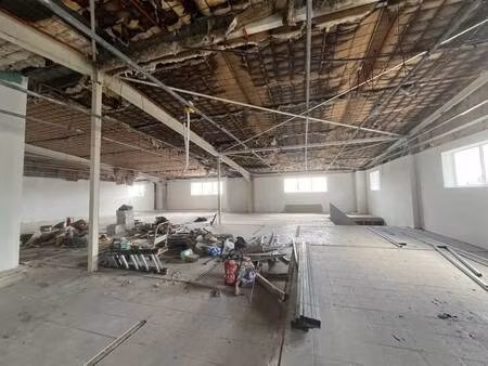 local commercial à louer