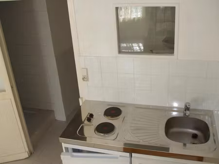 location maison 2 pièces 48 m² à tusson (16140)  365 €