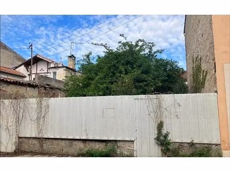 terrain constructible viabilisé à vendre