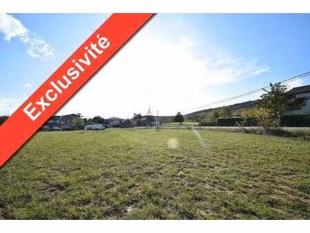 terrain constructible viabilisé à vendre