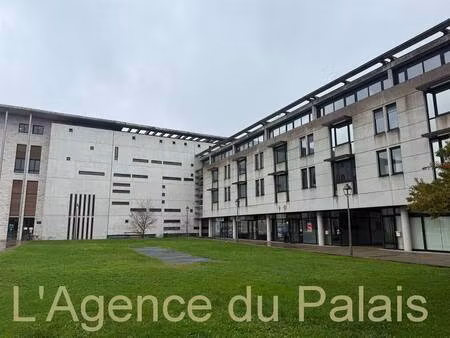 l'agence du palais