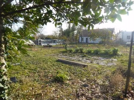 terrain constructible à vendre