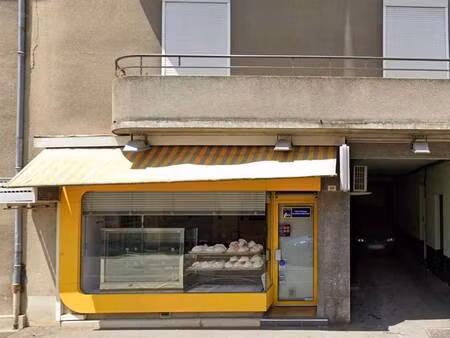 local commercial à vendre