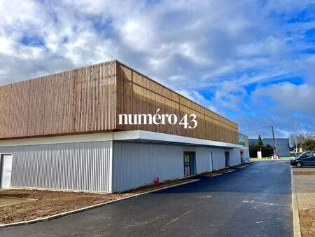numéro 43