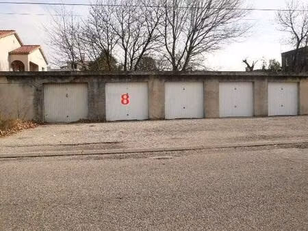 garage/stationnement à louer
